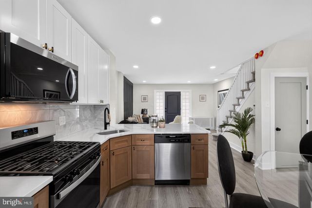 6632 N UBER ST, Philadelphia, PA 19138