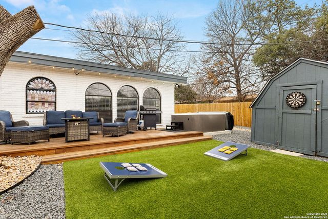 607 Redcliff, San Antonio, TX 78216