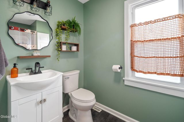 93 Chatham Street, Nassau, NY 12123