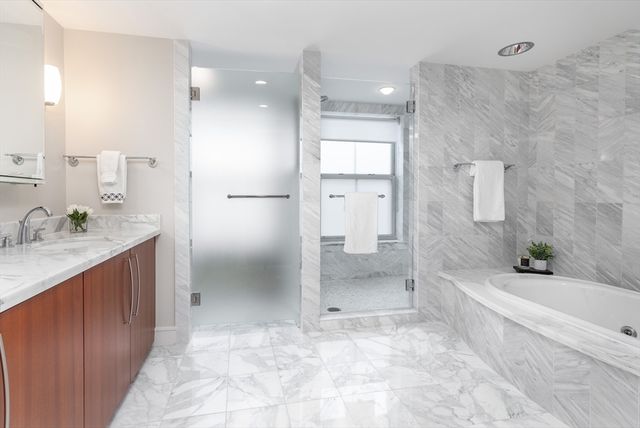 4 Battery Wharf 4301, Boston, MA 02109