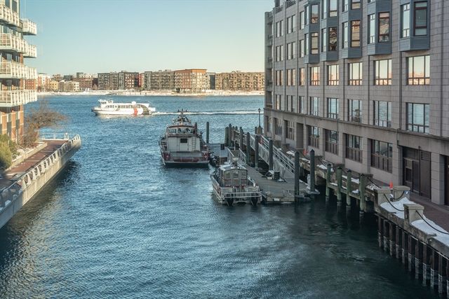 4 Battery Wharf 4301, Boston, MA 02109