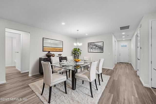 9141 WOODSMAN COVE Lane, Jacksonville, FL 32226