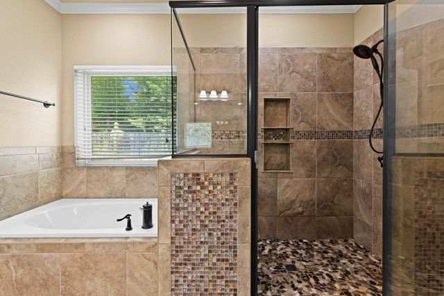 110 Hidden Creek Lane, Longview, TX 75602