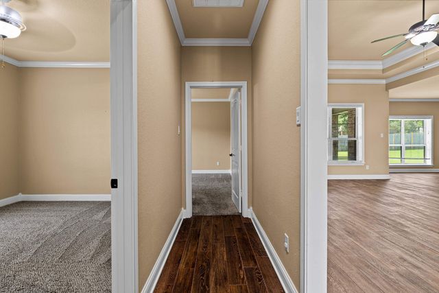 110 Hidden Creek Lane, Longview, TX 75602