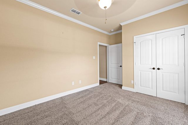 110 Hidden Creek Lane, Longview, TX 75602