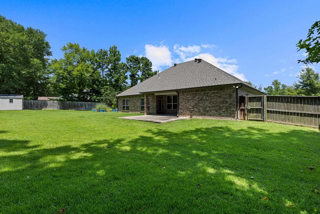 110 Hidden Creek Lane, Longview, TX 75602