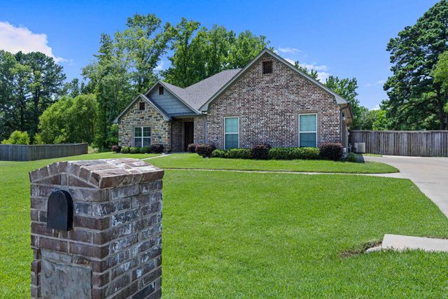 110 Hidden Creek Lane, Longview, TX 75602