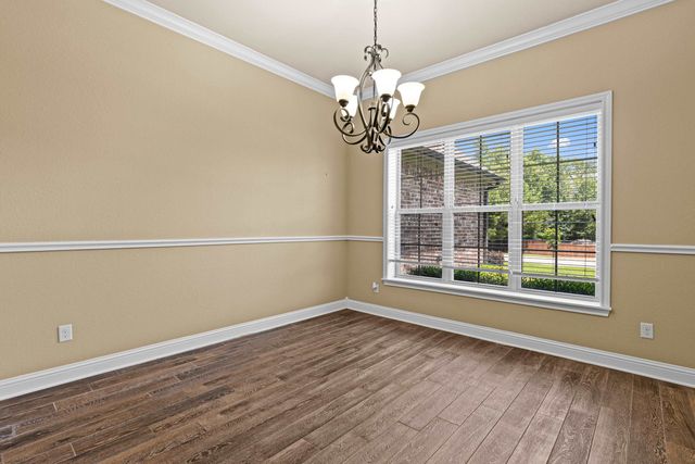 110 Hidden Creek Lane, Longview, TX 75602