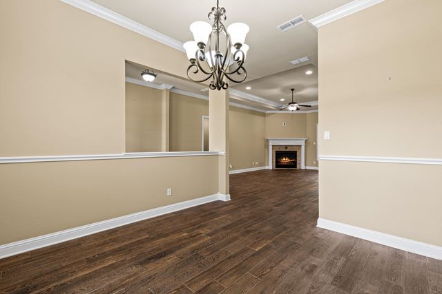 110 Hidden Creek Lane, Longview, TX 75602