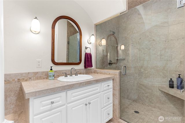 3728 Kinsale Lane SE, Olympia, WA 98501