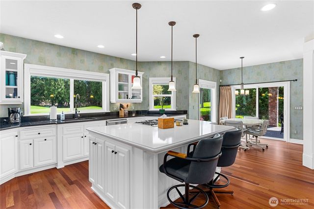 3728 Kinsale Lane SE, Olympia, WA 98501