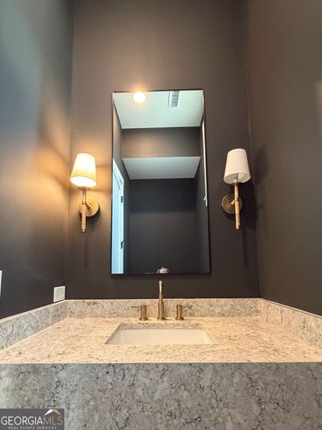 310 6th Street, Fayetteville, GA 30214