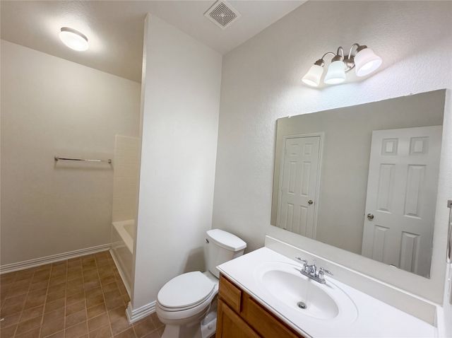 2124 Highland River Drive, Wylie, TX 75098