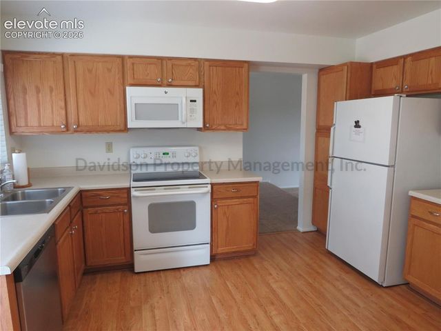 617 Gilcrest Road, Colorado Springs, CO 80906