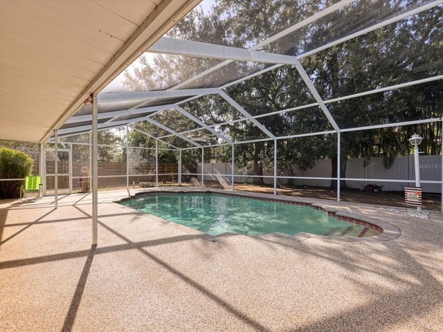 4816 79TH AVENUE PLAZA E, Sarasota, FL 34243