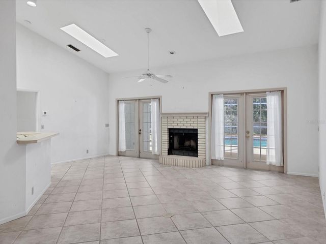 4816 79TH AVENUE PLAZA E, Sarasota, FL 34243