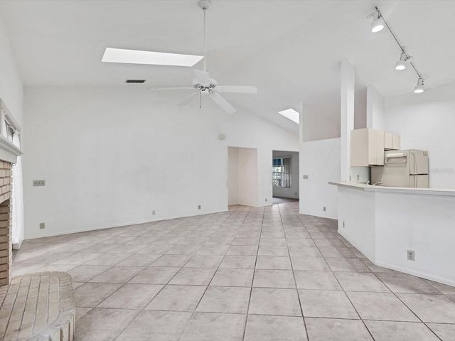 4816 79TH AVENUE PLAZA E, Sarasota, FL 34243