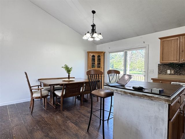 2840 Stonewood Court, Grand Rapids, MI 49504