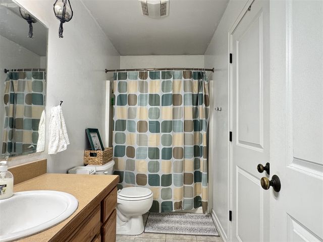 2840 Stonewood Court, Grand Rapids, MI 49504