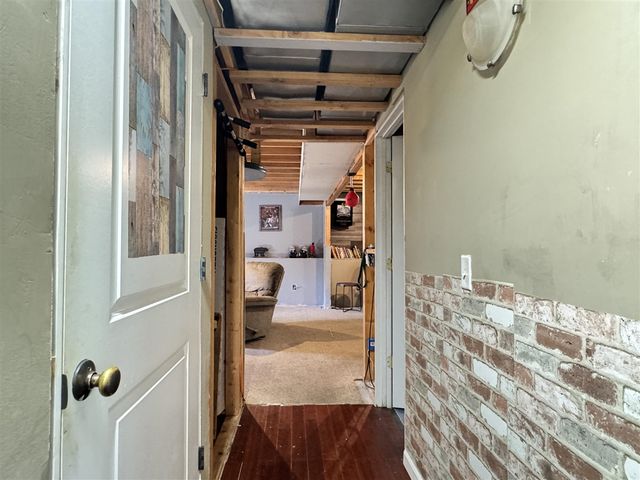 2840 Stonewood Court, Grand Rapids, MI 49504