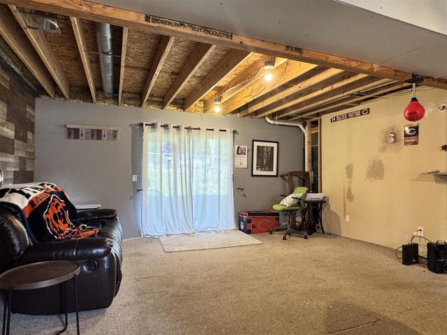 2840 Stonewood Court, Grand Rapids, MI 49504