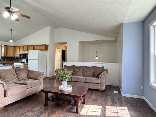 2840 Stonewood Court, Grand Rapids, MI 49504