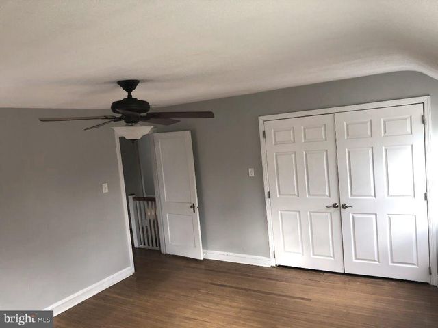 34 BRAEBURN RD, Havertown, PA 19083