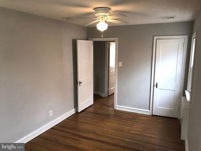 34 BRAEBURN RD, Havertown, PA 19083