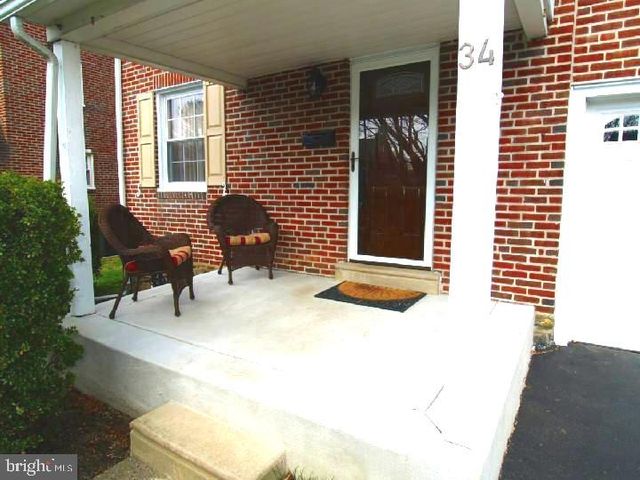 34 BRAEBURN RD, Havertown, PA 19083