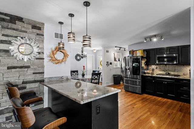 52 W BIRCH ST, Vineland, NJ 08360