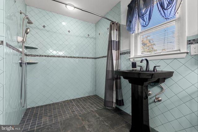 52 W BIRCH ST, Vineland, NJ 08360