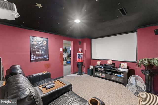 52 W BIRCH ST, Vineland, NJ 08360