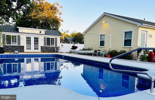 52 W BIRCH ST, Vineland, NJ 08360