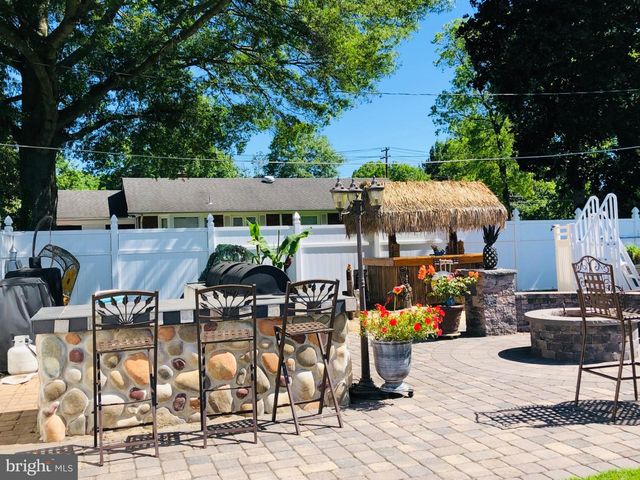 52 W BIRCH ST, Vineland, NJ 08360