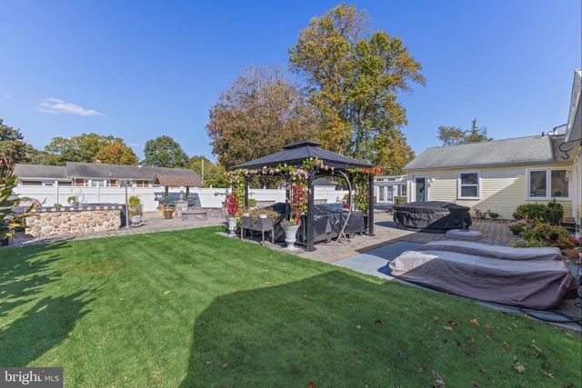 52 W BIRCH ST, Vineland, NJ 08360
