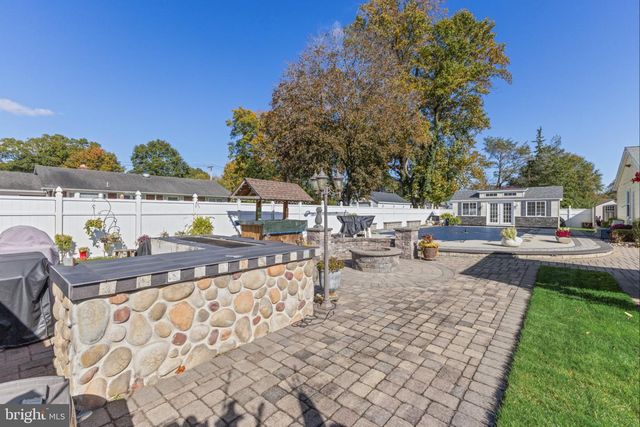 52 W BIRCH ST, Vineland, NJ 08360