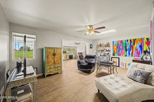 11016 N COGGINS Drive, Sun City, AZ 85351
