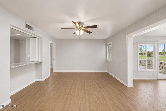 11016 N COGGINS Drive, Sun City, AZ 85351