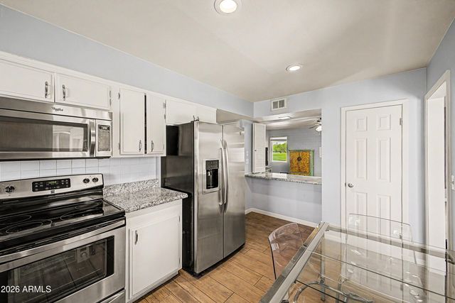 11016 N COGGINS Drive, Sun City, AZ 85351