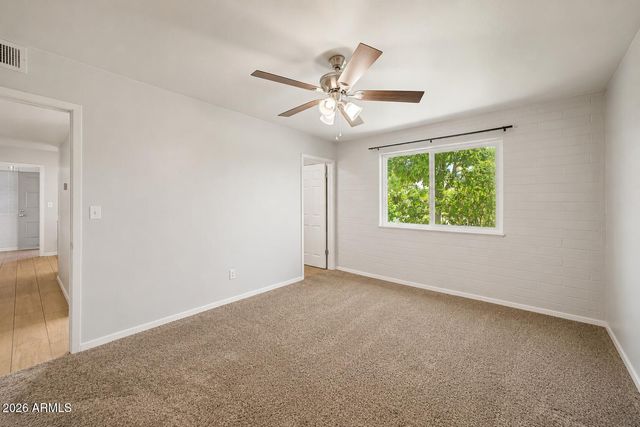 11016 N COGGINS Drive, Sun City, AZ 85351