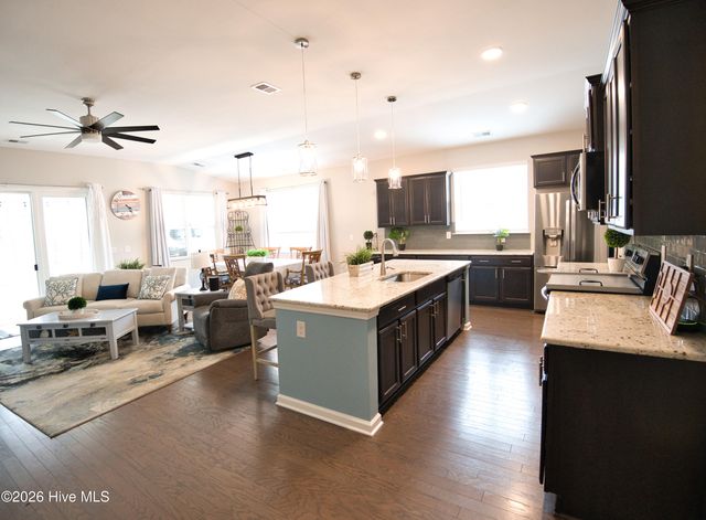 229 Calabash Lakes Boulevard, Carolina Shores, NC 28467