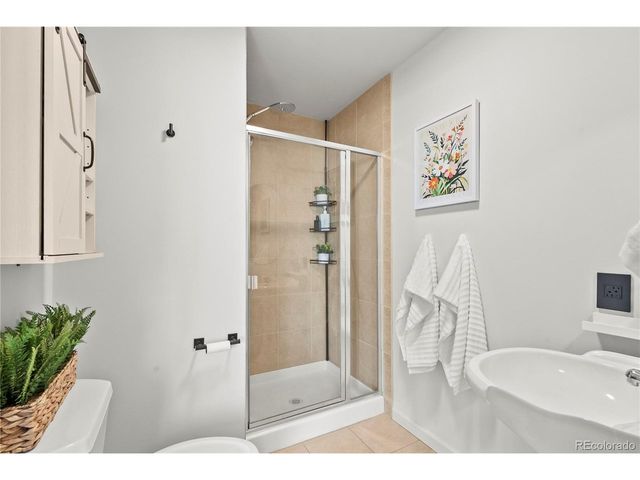 975 N Lincoln St 6G, Denver, CO 80203