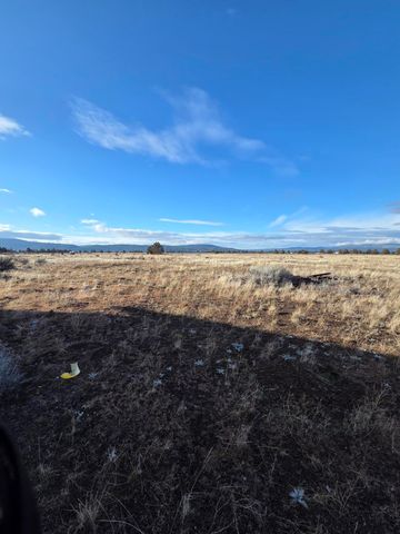 27960 Wheeler Street, Sprague River, OR 97639