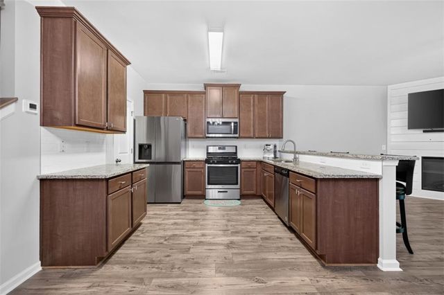 4765 Beacon Ridge Lane, Flowery Branch, GA 30542