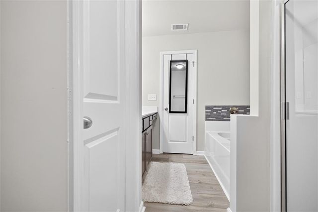 4765 Beacon Ridge Lane, Flowery Branch, GA 30542