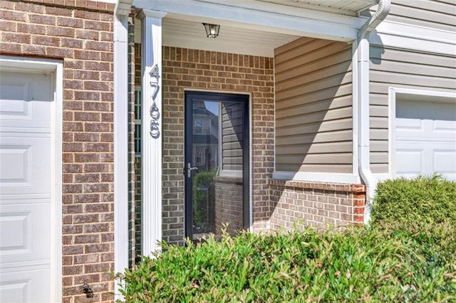 4765 Beacon Ridge Lane, Flowery Branch, GA 30542