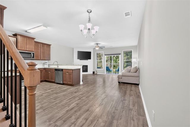 4765 Beacon Ridge Lane, Flowery Branch, GA 30542