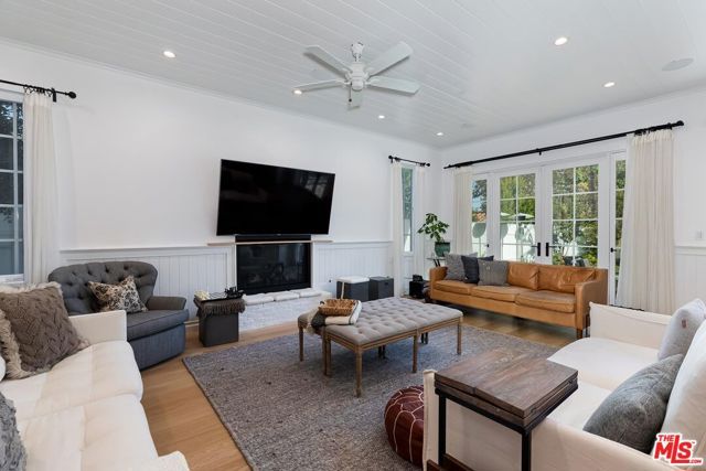 10810 Wilkins Avenue, Los Angeles, CA 90024