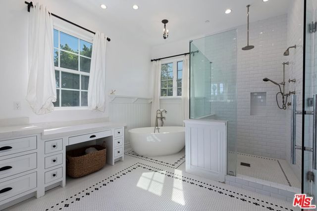 10810 Wilkins Avenue, Los Angeles, CA 90024
