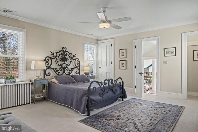 306 PAXINOSA RD W, Easton, PA 18040